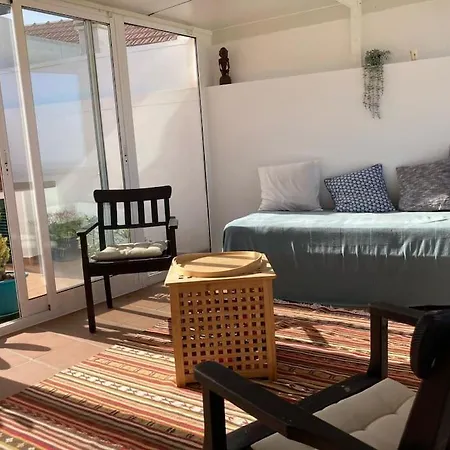 Vitoria Seaside Terrace Apartmán